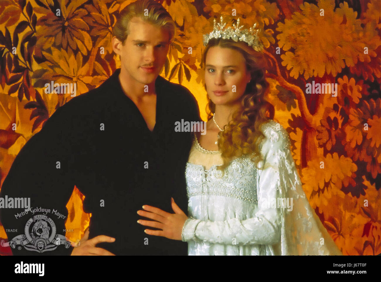 THE PRINCESS BRIDE 1987 20th Century Fox film with Cary Elwes as The Man in Black and Robin Wright as Buttercup Stock Photo