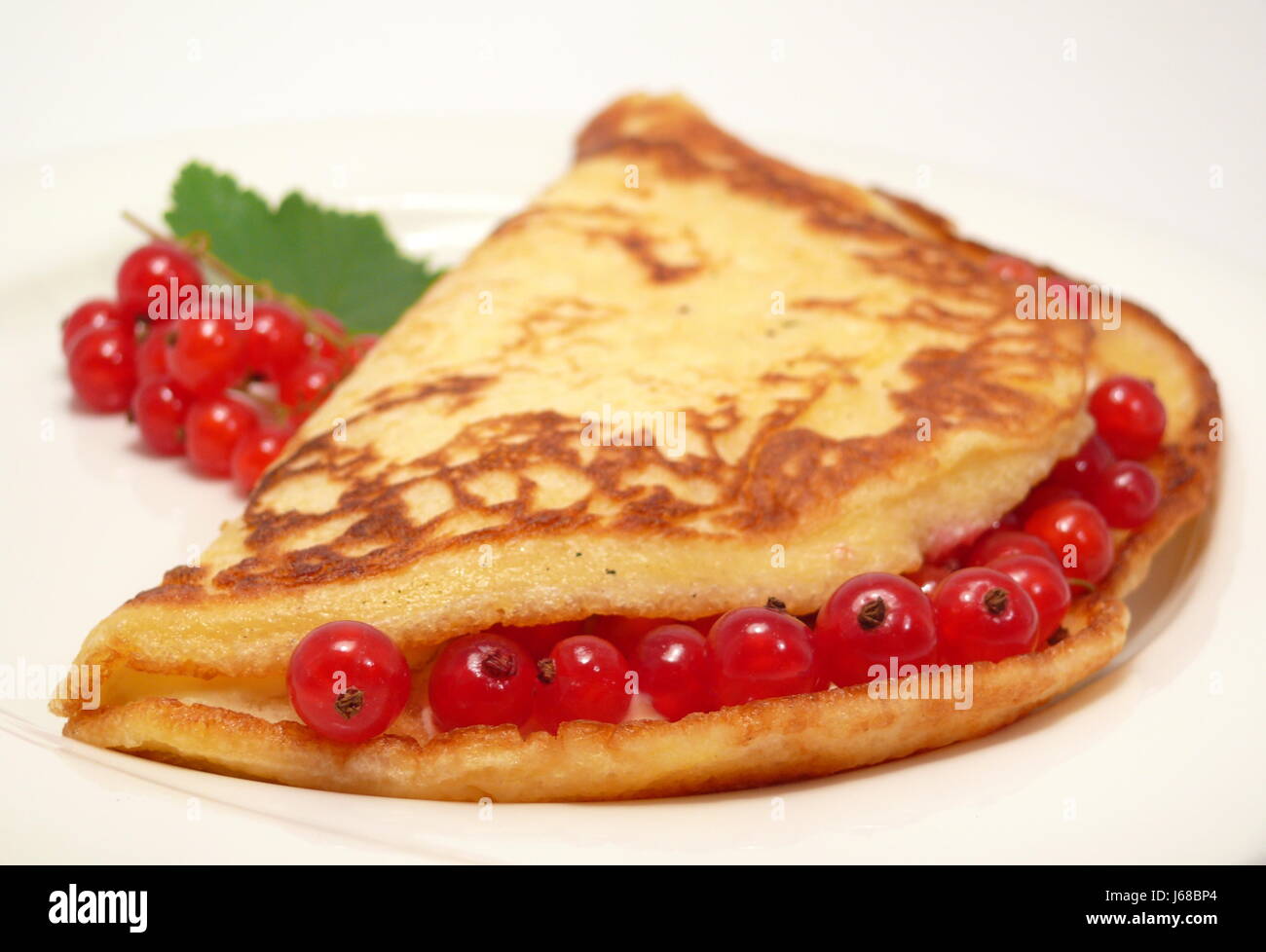 Obstpfannkuchen hi-res stock photography and images - Alamy