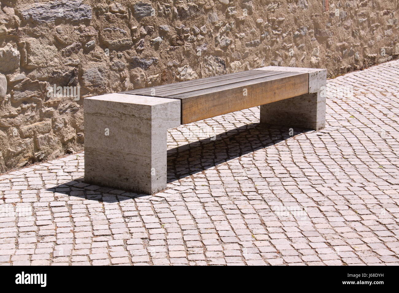 Seat Made Of Concrete And Wood Stock Photo 141557461 Alamy