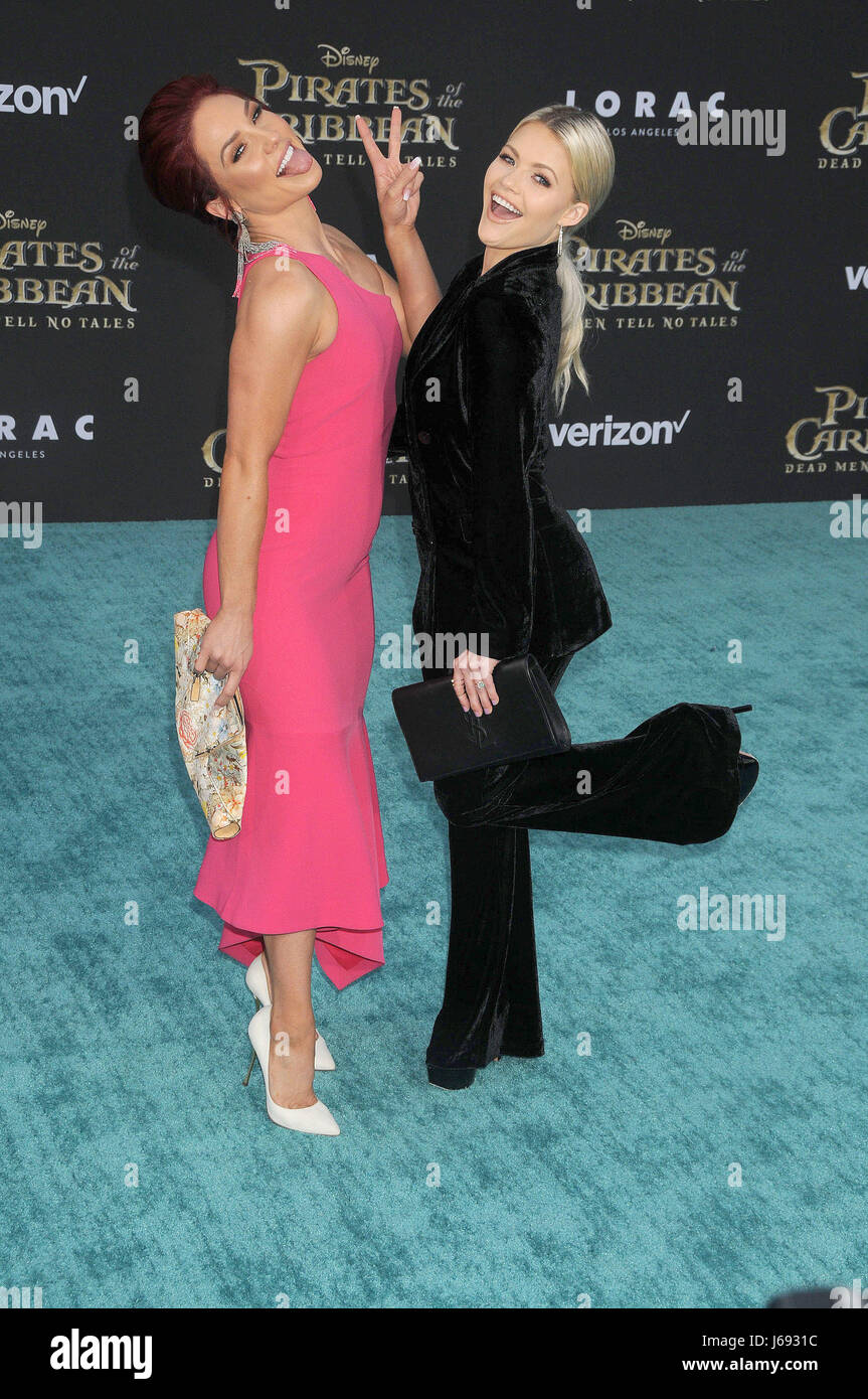 Los Angeles, California, USA. 18th May, 2017. May 18th 2017 - Los Angeles California USA - SHARNA BURGESS, WHITNEY CARSON at the Pirates oif the Caribbean Disney Premiere ''Dead Men Tell No Tales'' held at the El Capitan Theater, Hollywood Los Angeles Credit: Paul Fenton/ZUMA Wire/Alamy Live News Stock Photo