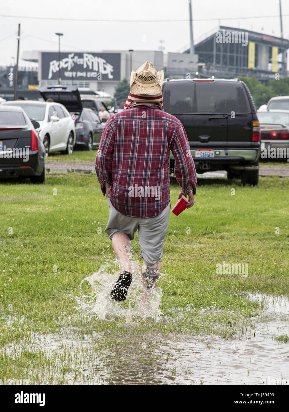 Columbus, OH, USA. 26th Apr, 2015. 19 May 2017 - Columbus, Ohio - Day one of the Rock on the Range music festival at Mapfre Stadium was dampered after severe weather passed through Central Ohio. Festival officials suspened the festival and evacuated the stadium for more than three hours for a storm system that consisted of lightning, rain and high winds. Photo Credit: Devin Simmons/AdMedia Credit: Devin Simmons/AdMedia/ZUMA Wire/Alamy Live News Stock Photo