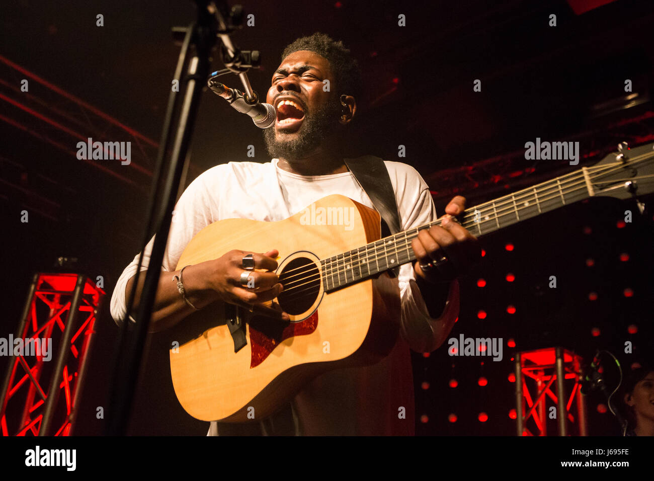 Milan Italy. 19th May 2017. The English singer-songwriter JAKE ISAAC  performs live on stage at Tunnel during the "Our Lives Tour 2017" Credit:  Rodolfo Sassano/Alamy Live News Stock Photo - Alamy