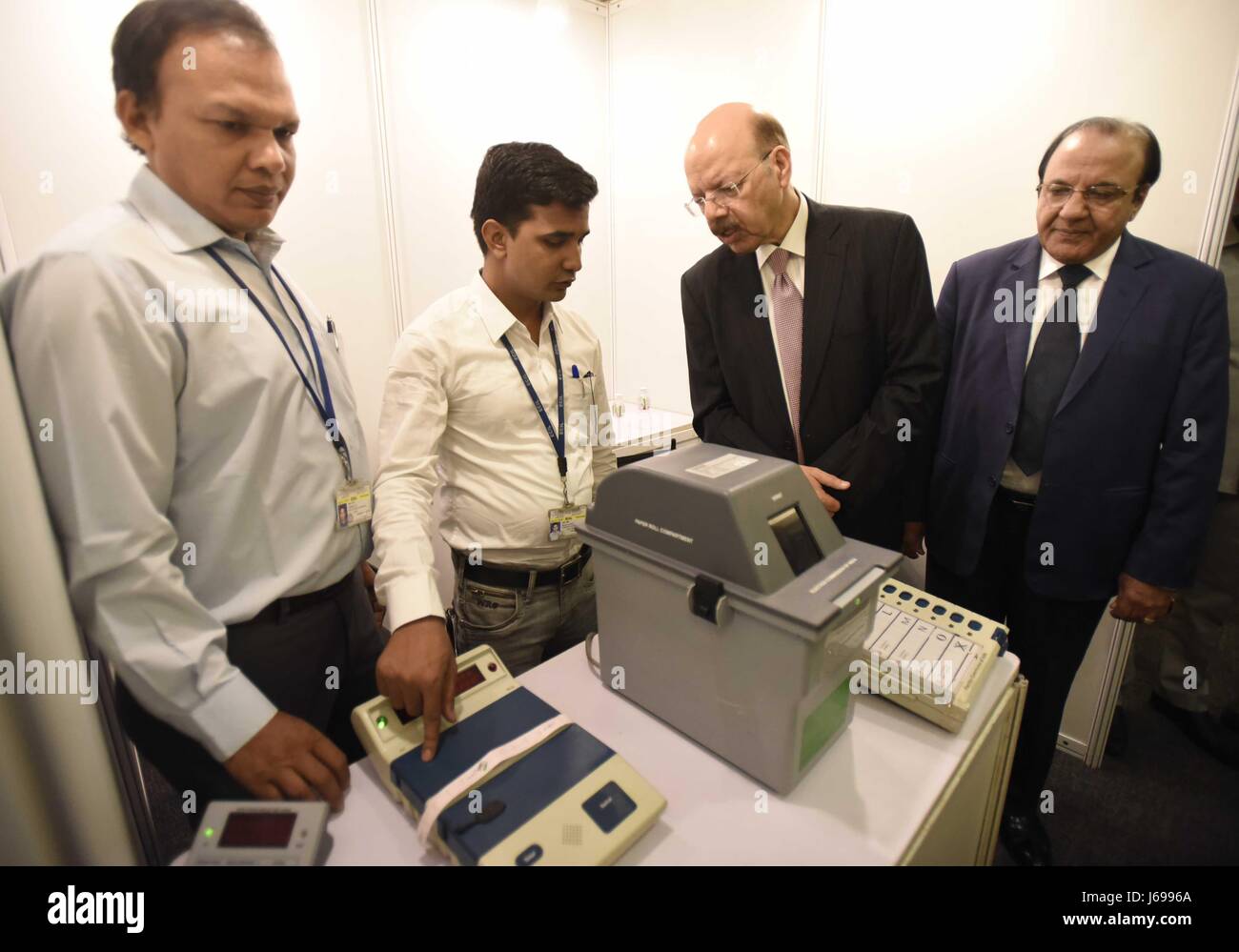 NEW DELHI INDIA MAY 20 Chief Election Commission Dr Nasim Zaidi 