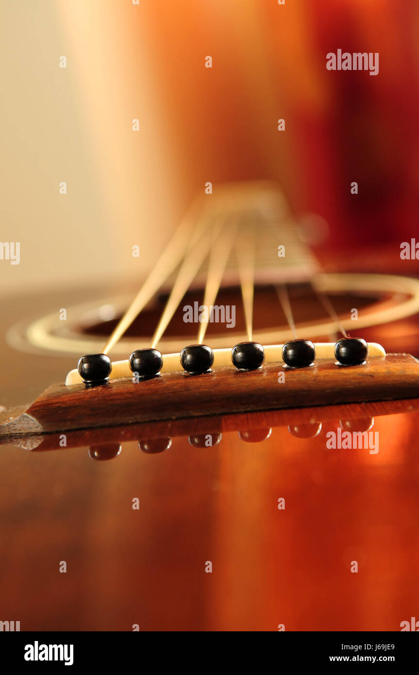 Soundboard string instruments hires stock photography and images Alamy