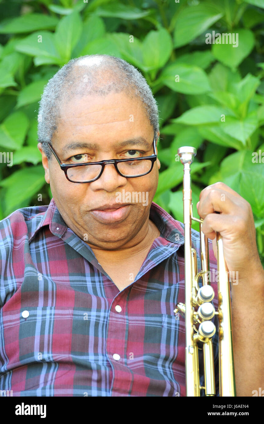 music sound american musician African player trumpet measure instrument