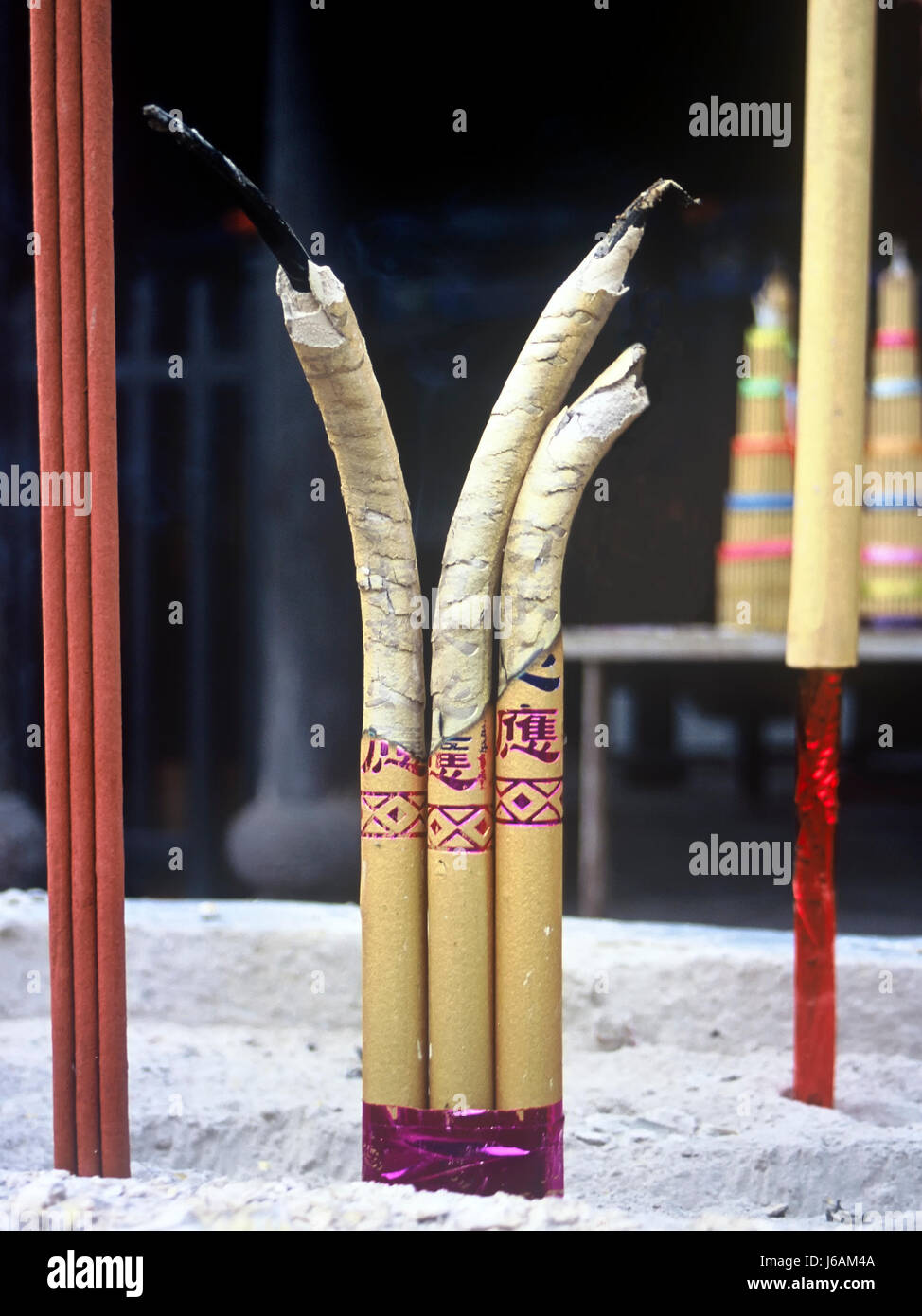 smoke smoking smokes fume ash victim heat china smoke smoking smokes