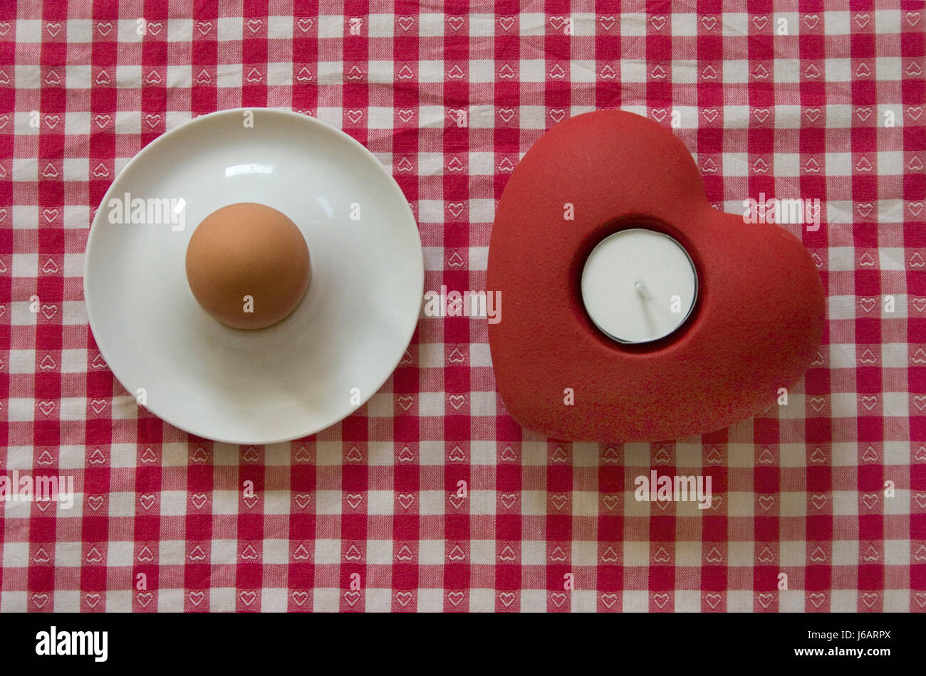 egg with heart Stock Photo - Alamy