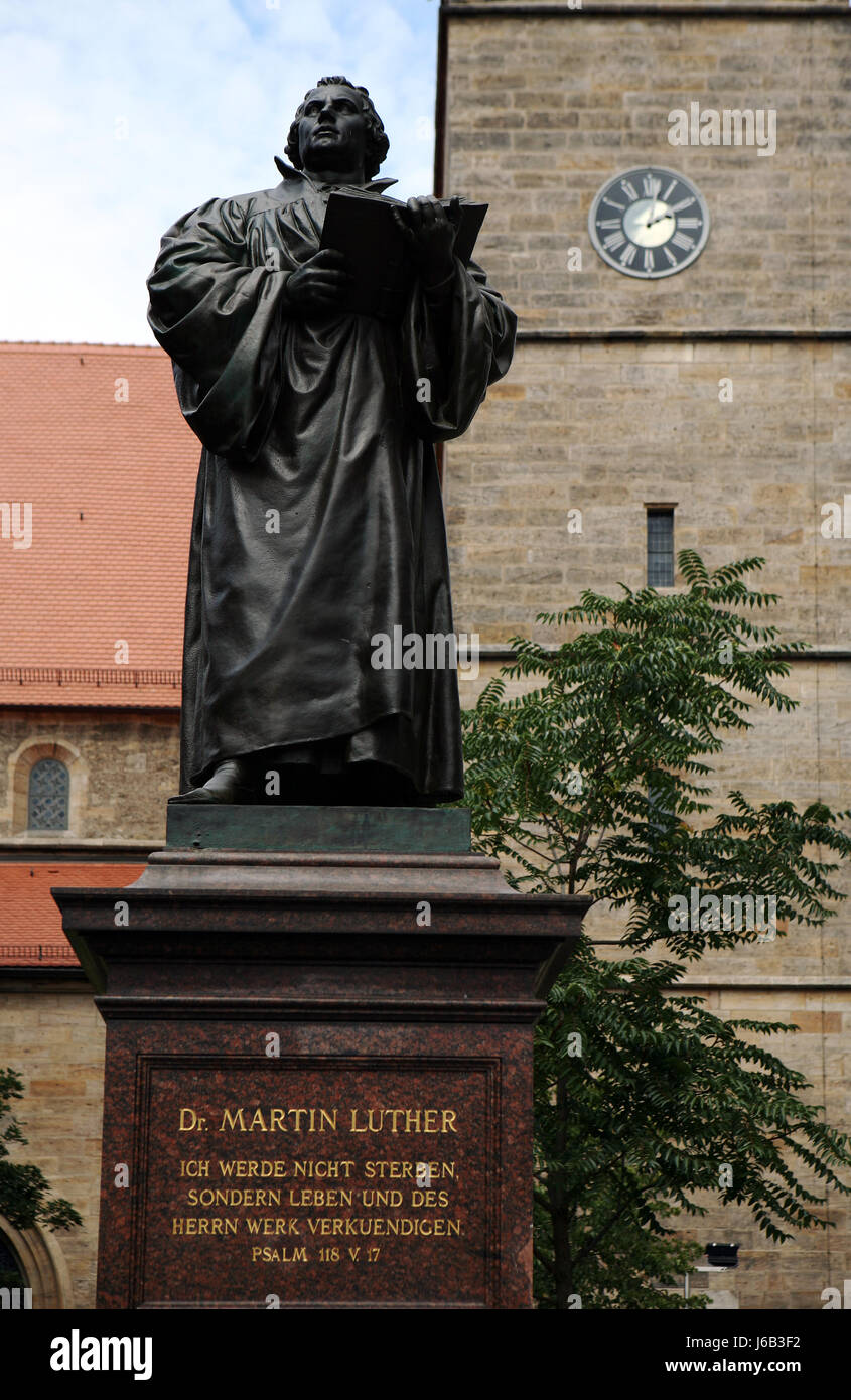 Luther statue book hi-res stock photography and images - Alamy