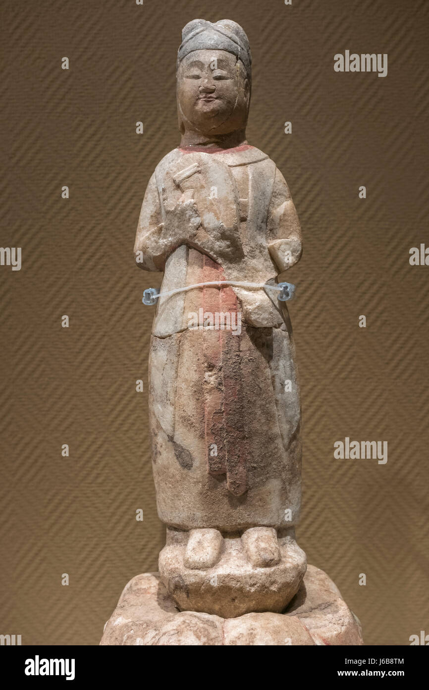 Female musician figurine. Sui Dynasty (581 C.E - 618 C.E) Stock Photo