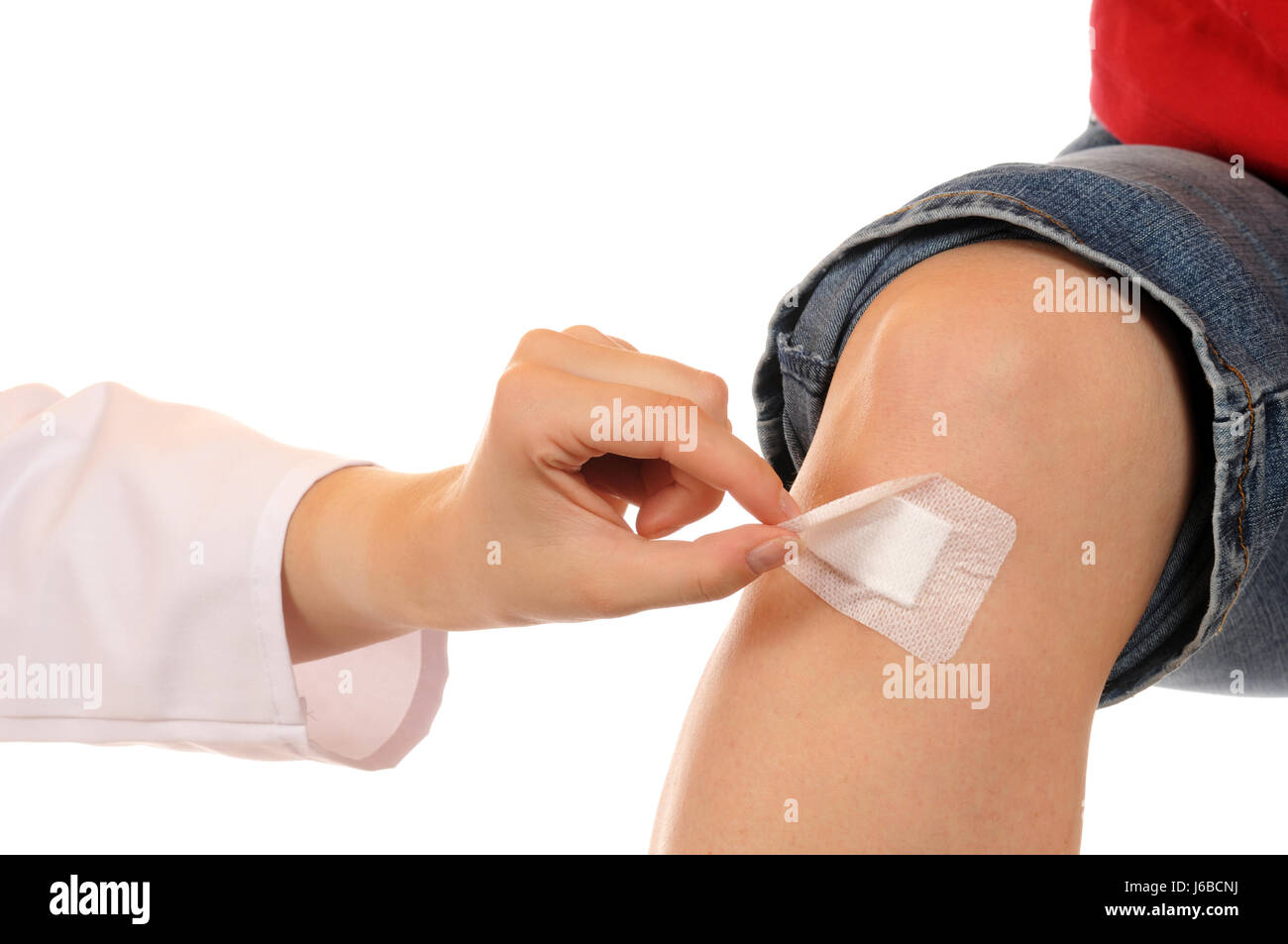 Курапор повязка послеоперационная. Раневая повязка. Вред пластыря. Лейкопластырь послеоперационный. Никотиновые пластыри от курения.