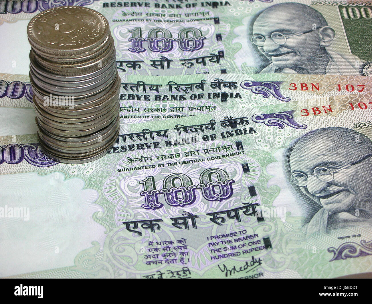 где обменять рупии. индийская рупия банкноты 10. денежная валюта индии. индийская валюта 1 рупии. банкноты бали.