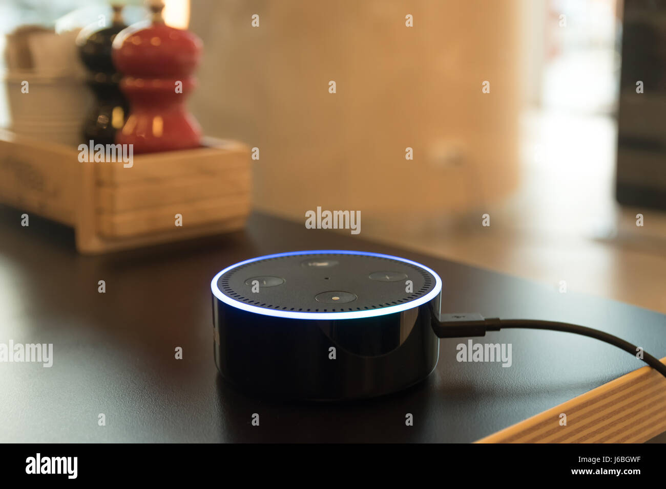 BANGKOK, THAILAND - Fabruary 2 : Selective focus on Amazon Echo dot version  2, the voice recognition streaming device from Amazon in coffee shop on Fa  Stock Photo - Alamy