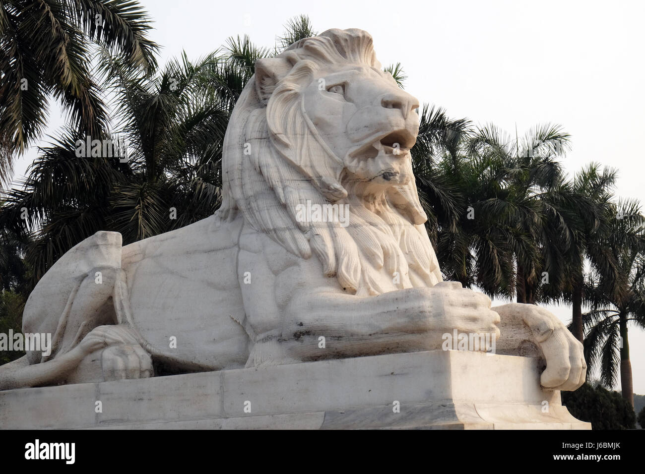 Antique Lion Statue at Victoria Memorial Gate, Kolkata, India, sculptured by Vincent Esch in