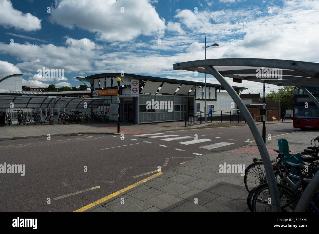 Willesden Junction station Stock Photo Alamy