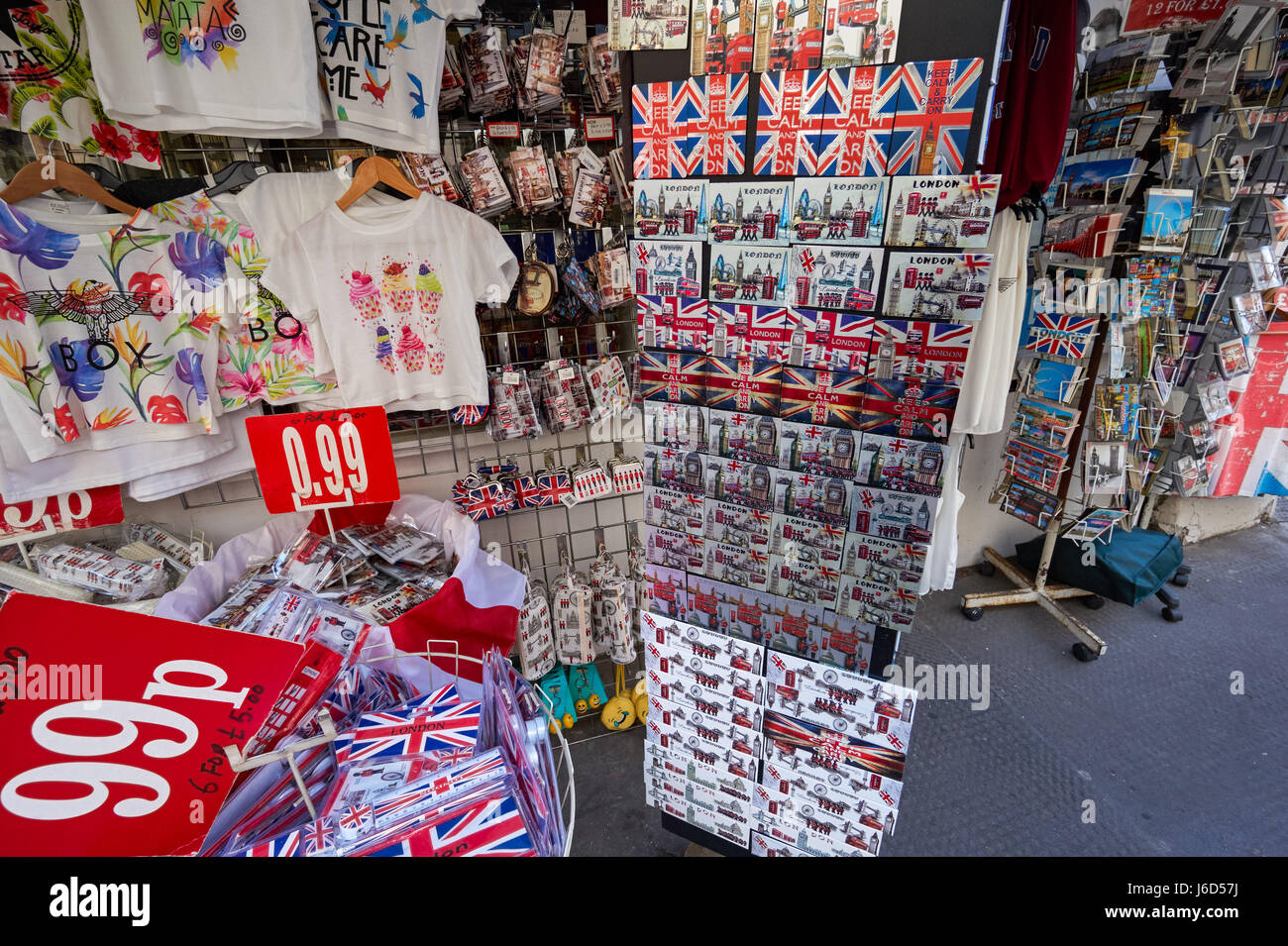 Souvenirs shop in london hires stock photography and images Alamy