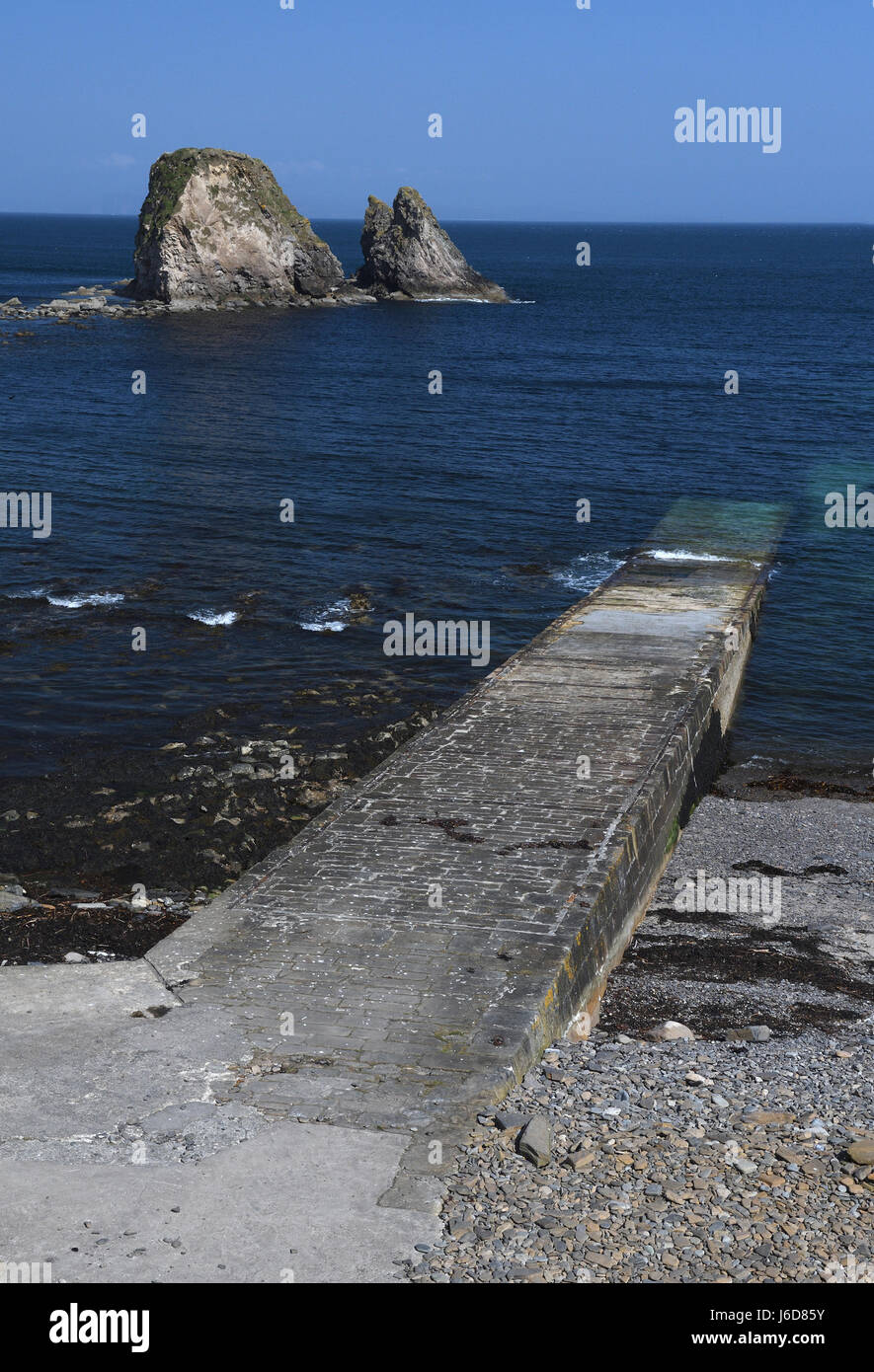 brough bay;brough;little clett;rock;sea;caithness;scotland Stock Photo