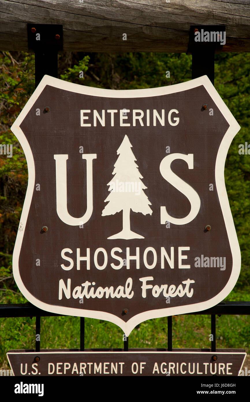 National Forest sign, Shoshone National Forest, Beartooth Highway