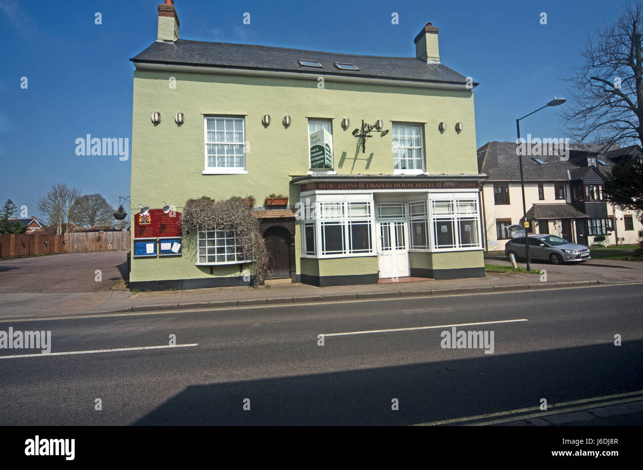 Earls Colne, High Street, Essex, Drapers House Hotel Stock Photo Alamy