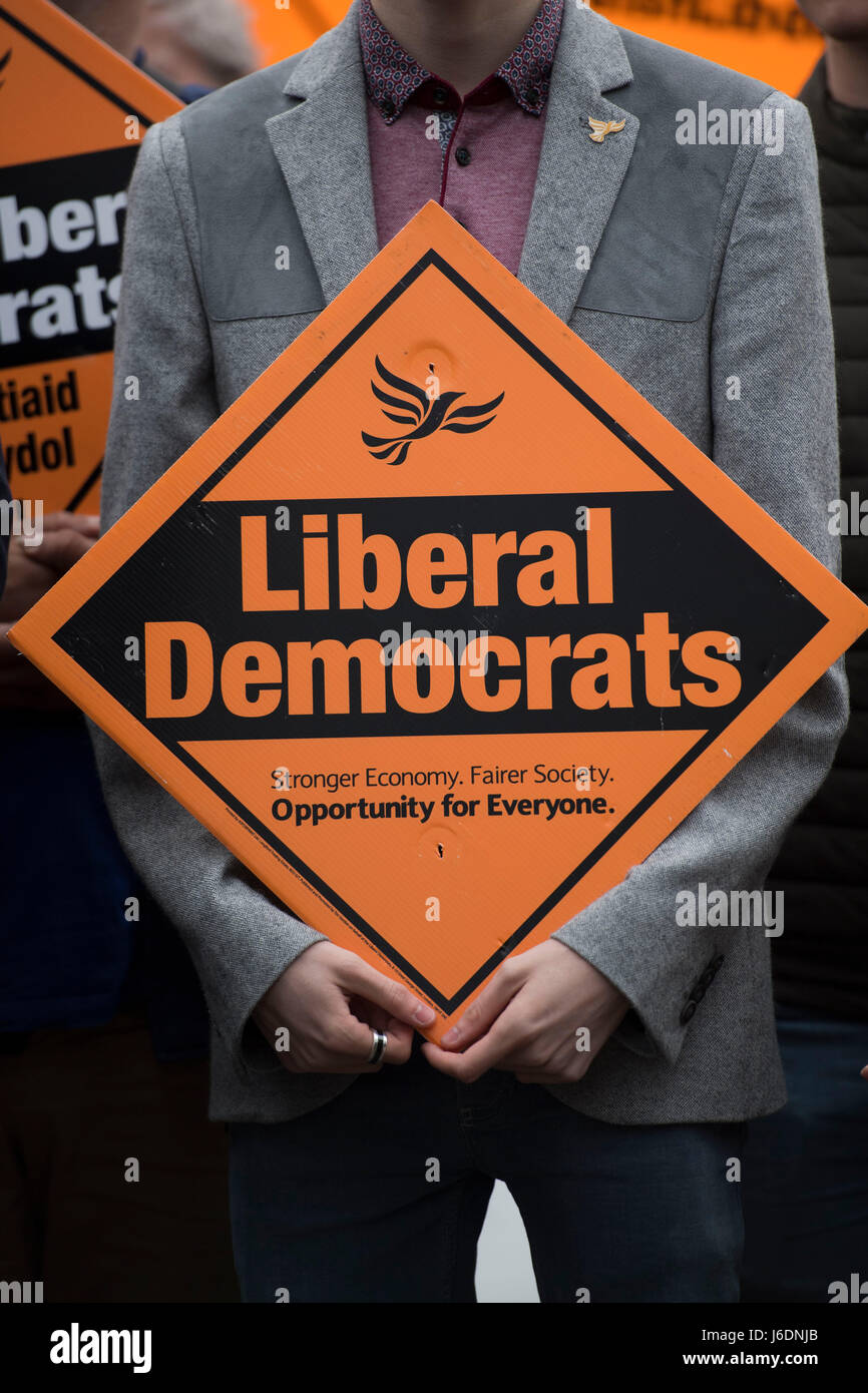 Liberal democrat placard showing the Lib Dem sign logo during a campaigning event. Stock Photo