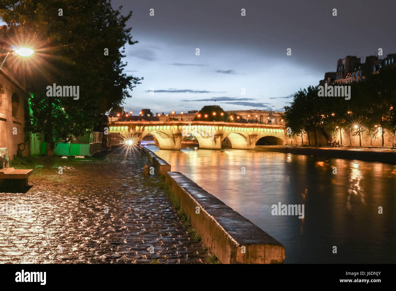 PONT DES ARTS AT NIGHT, PARIS Stock Photo - Alamy