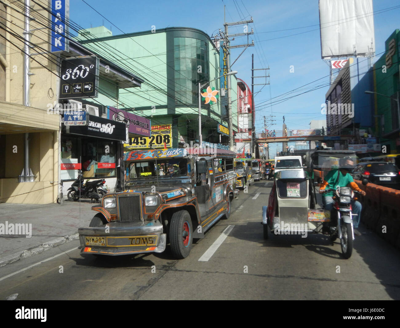 07372 Highway EDSA Balintawak Barangays Samson Road Caloocan Quezon