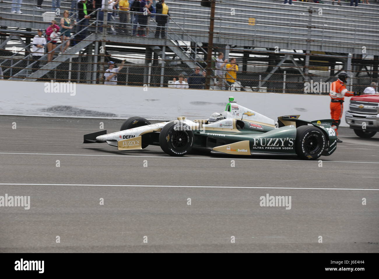 IndyCar Series makes changes to cars after Ed Carpenter practice crash -  Los Angeles Times