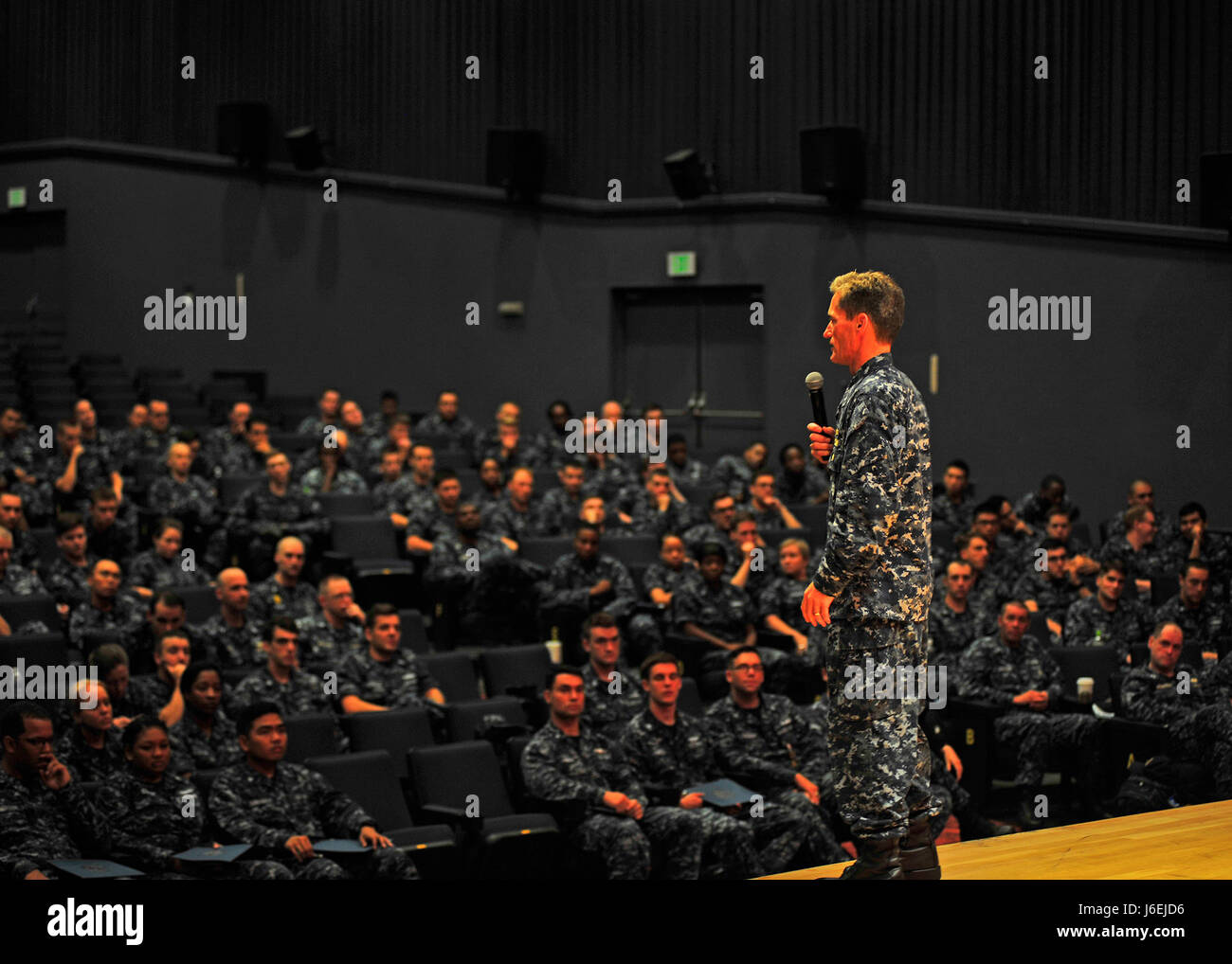 Commander, Task Force 76, speaks to Sailors aboard U.S. 7th Fleet ...