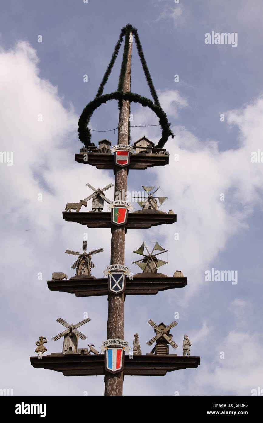 Maypole Wood tree wood physiques May mast wooden pool maypole tree park wood ...
