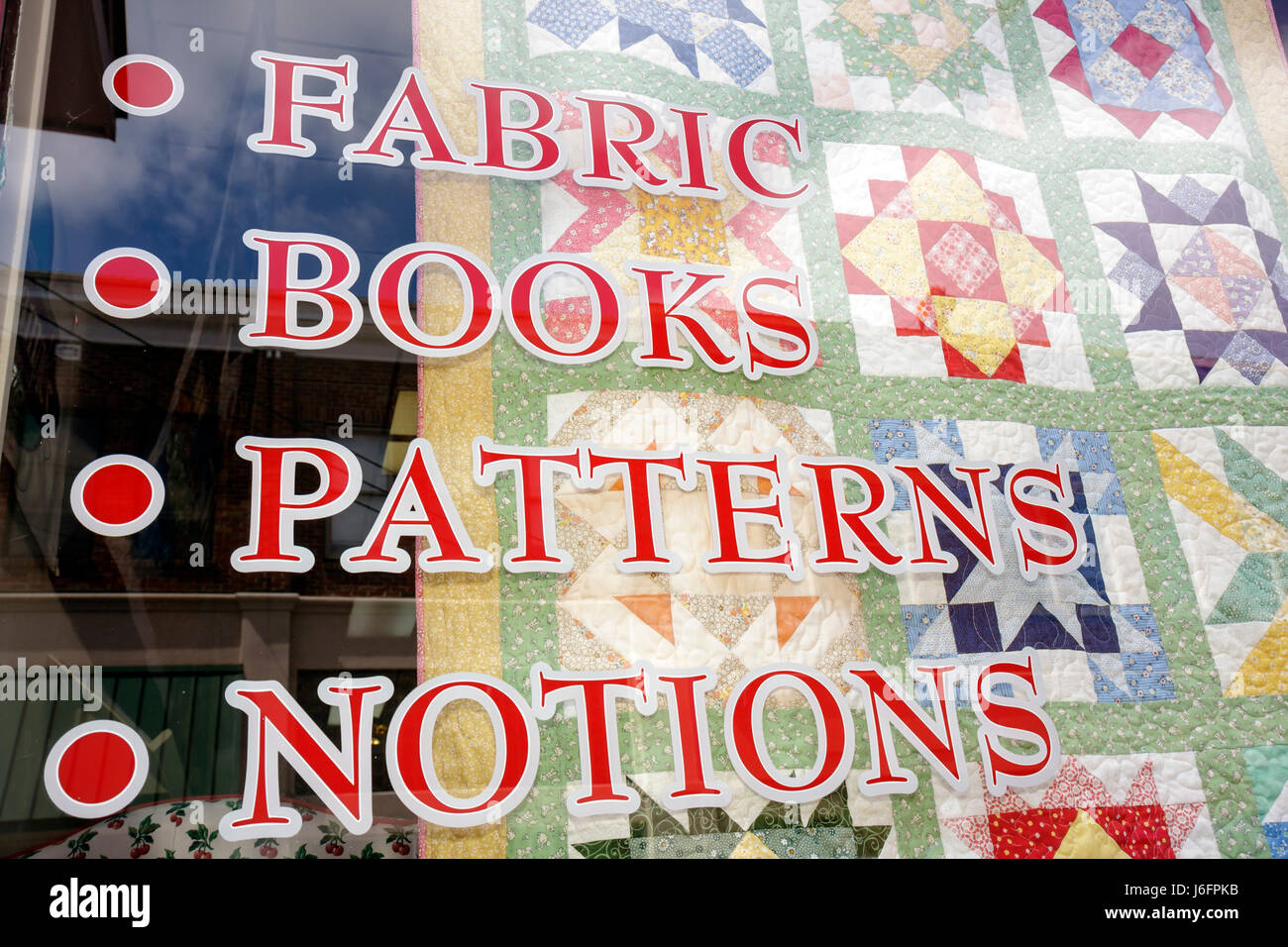 Quilt shop sign hires stock photography and images Alamy