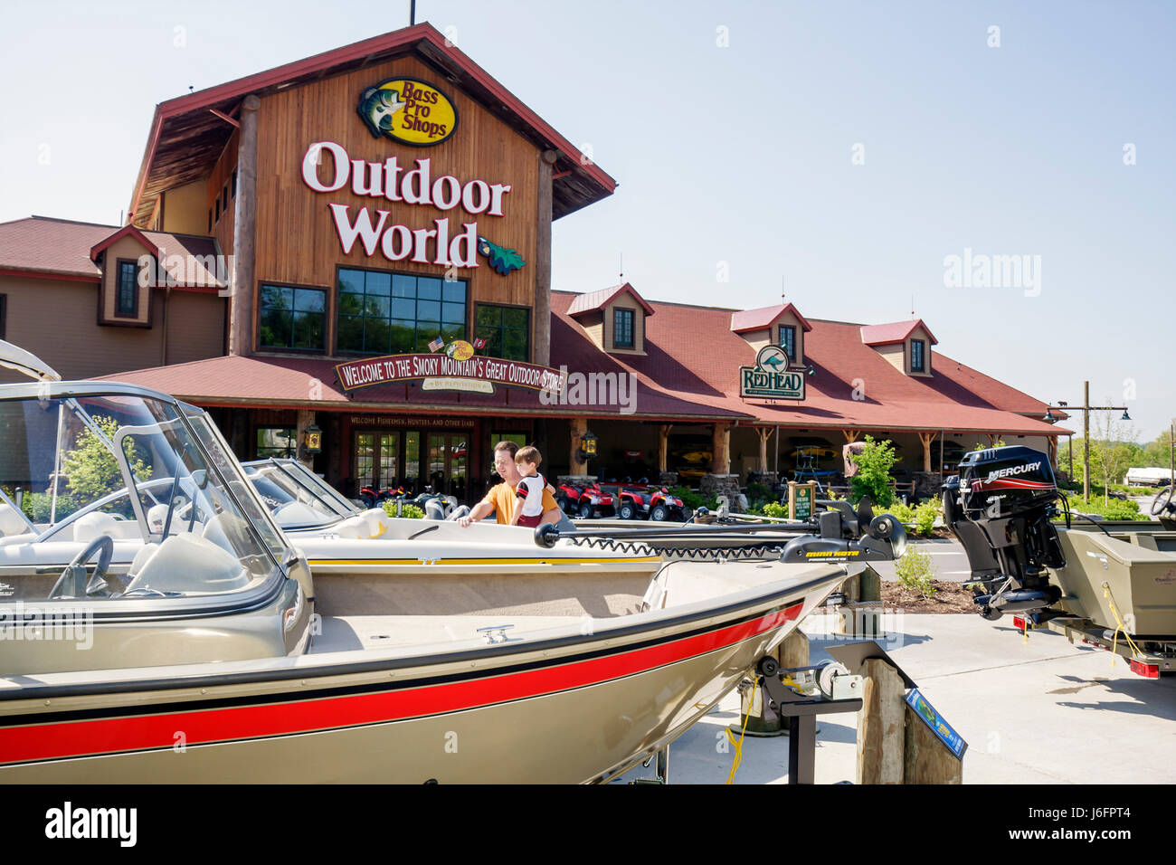 chop house sevierville bass pro