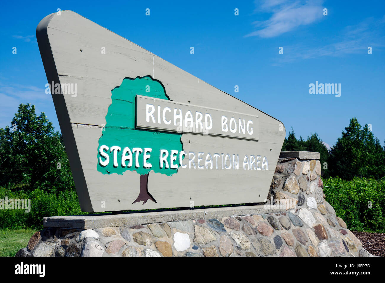 Wisconsin Kenosha County,Kenosha,Kansasville,Richard Bong State Recreation Area,entrance,front,wood,stone,sign,park,prairie preserve,WI080711020 Stock Photo
