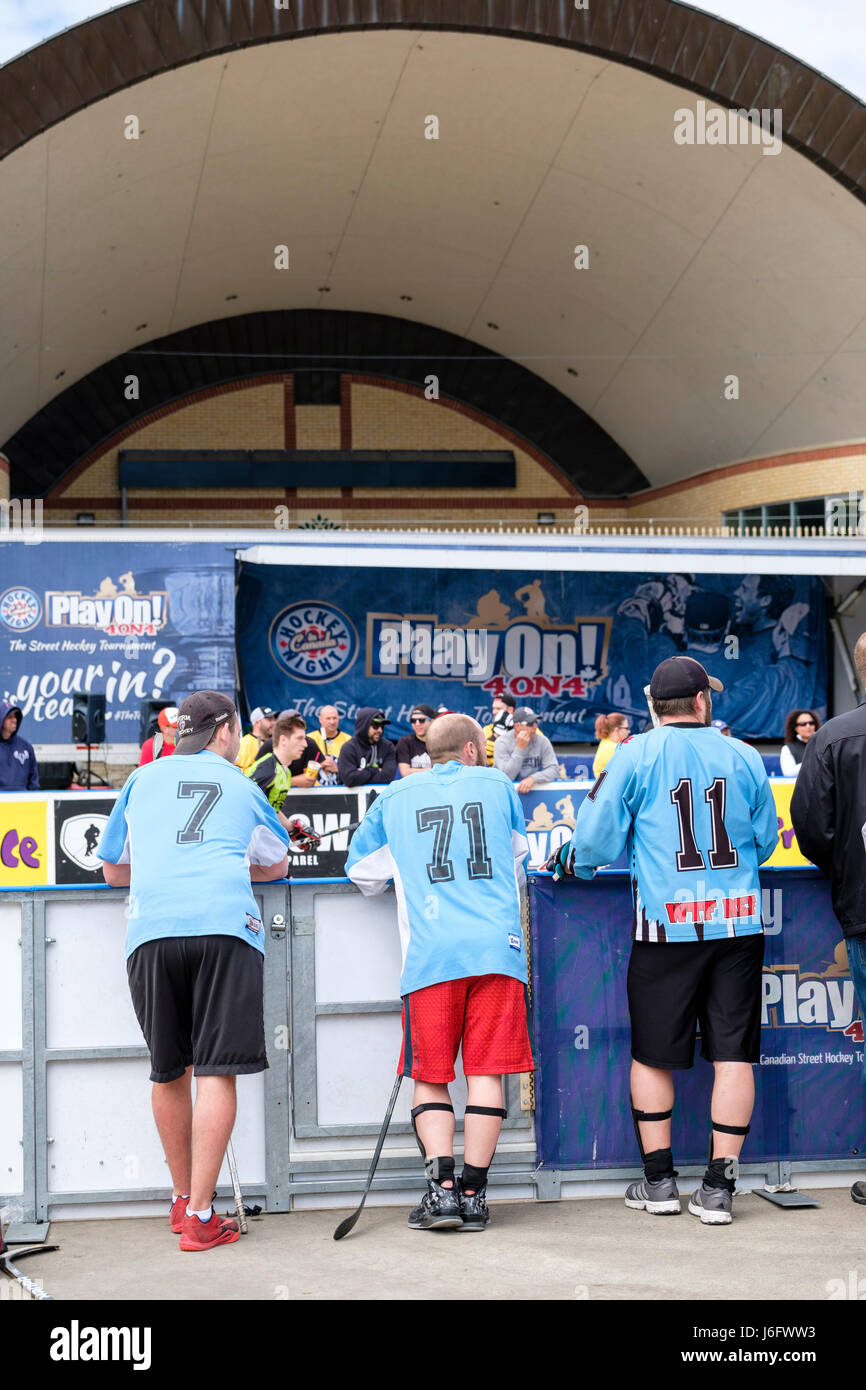 London, Ontario, Canada. 20th May, 2017. Play On! The world's largest annual hockey festival, and part of Canada's 150th Anniversary celebration. A street hockey tournament and sports festival, gathering hundreds of players from both genders, and all skill levels, kicks off in London, Ontario, Canada. Credit: Rubens Alarcon/Alamy Live News Stock Photo