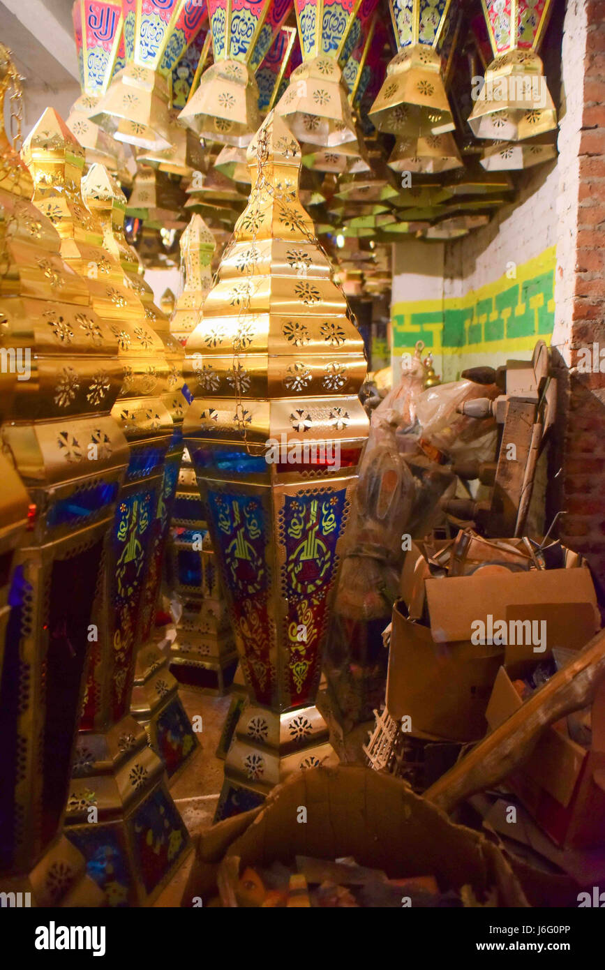 Cairo, Egypt. 21st May, 2017. Lanterns known as ''Fanous'' in Arabic