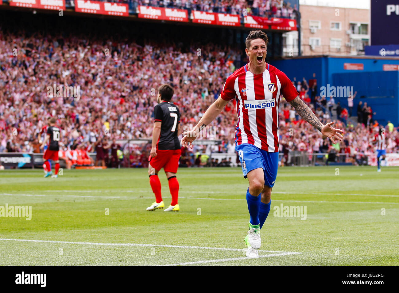 Fernando Torres (9) Atletico de Madrid's player celebrates the (2,0) after scoring his team´s