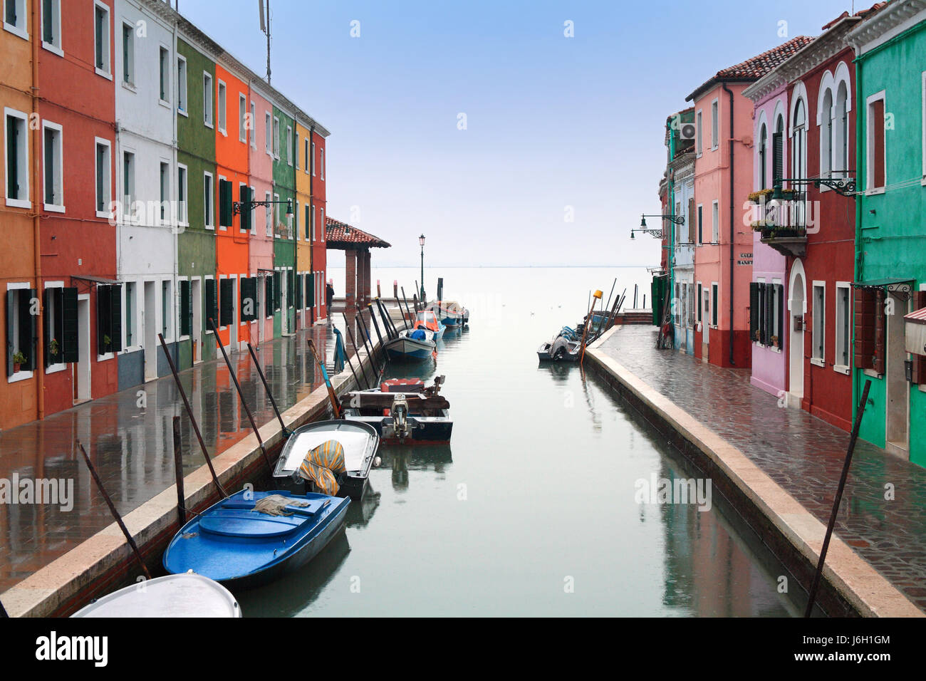 venice italy blue house building houses city town colour green tourism ...