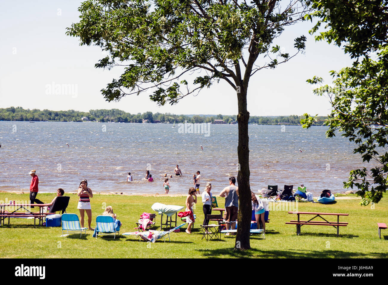 Kenosha Wisconsin,Silver Lake,Silver Lake Park,picnic,benches,girls