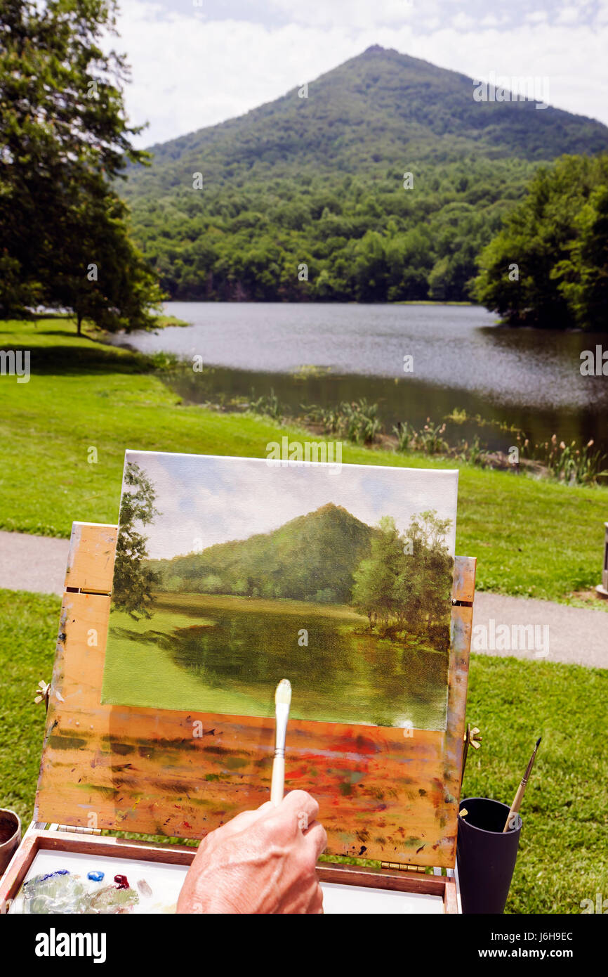 Blue Ridge Parkway Virginia,Appalachian Mountains,Peaks of Otter,Milepost 86,Sharp Top Mountain,Lodge,Abbott Lake,Art Fest,artist,painting,paintbrush, Stock Photo
