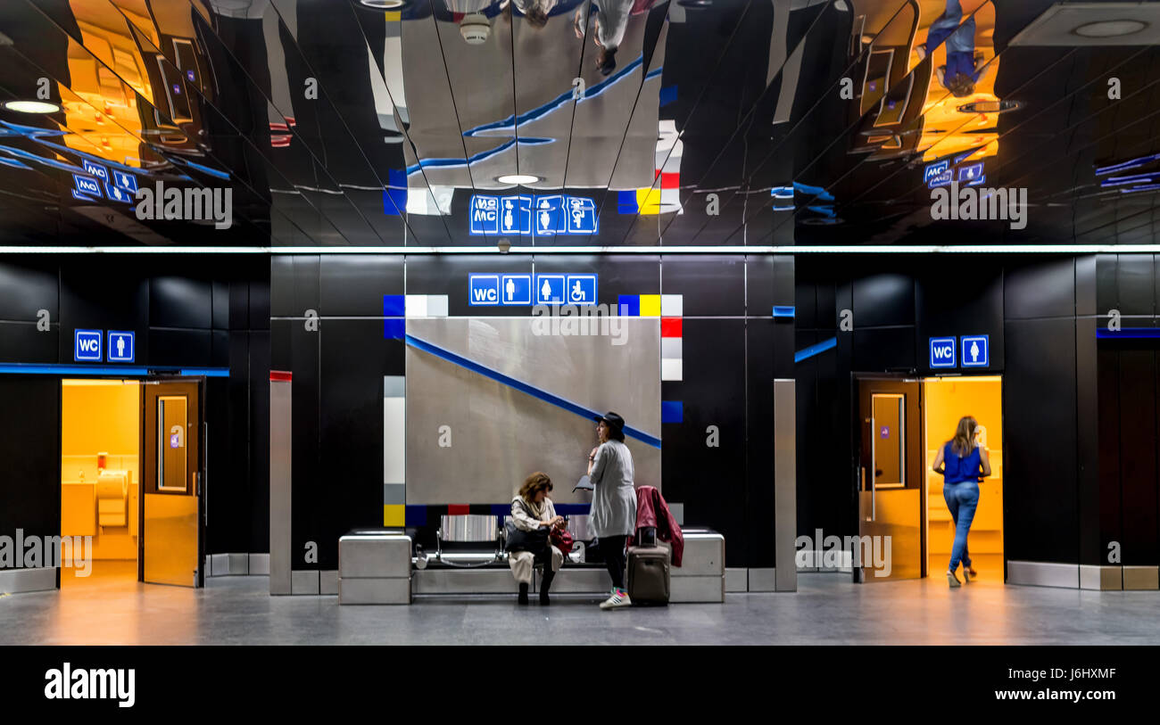 Passengers waiting at Geneva Airport Train Station Stock Photo Alamy