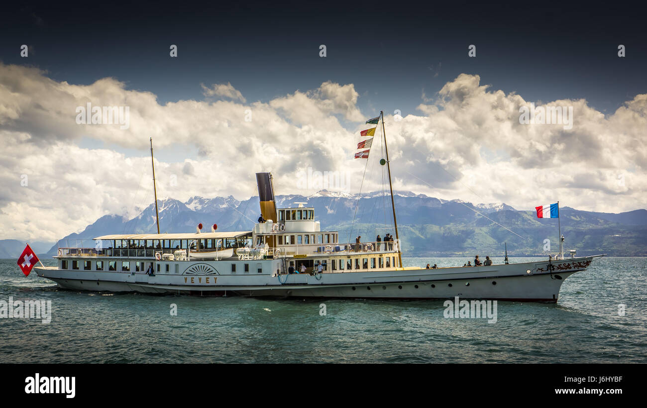 Vevey Paddle Steamer, Lac Leman (Lake Geneva) Switzerland Stock Photo
