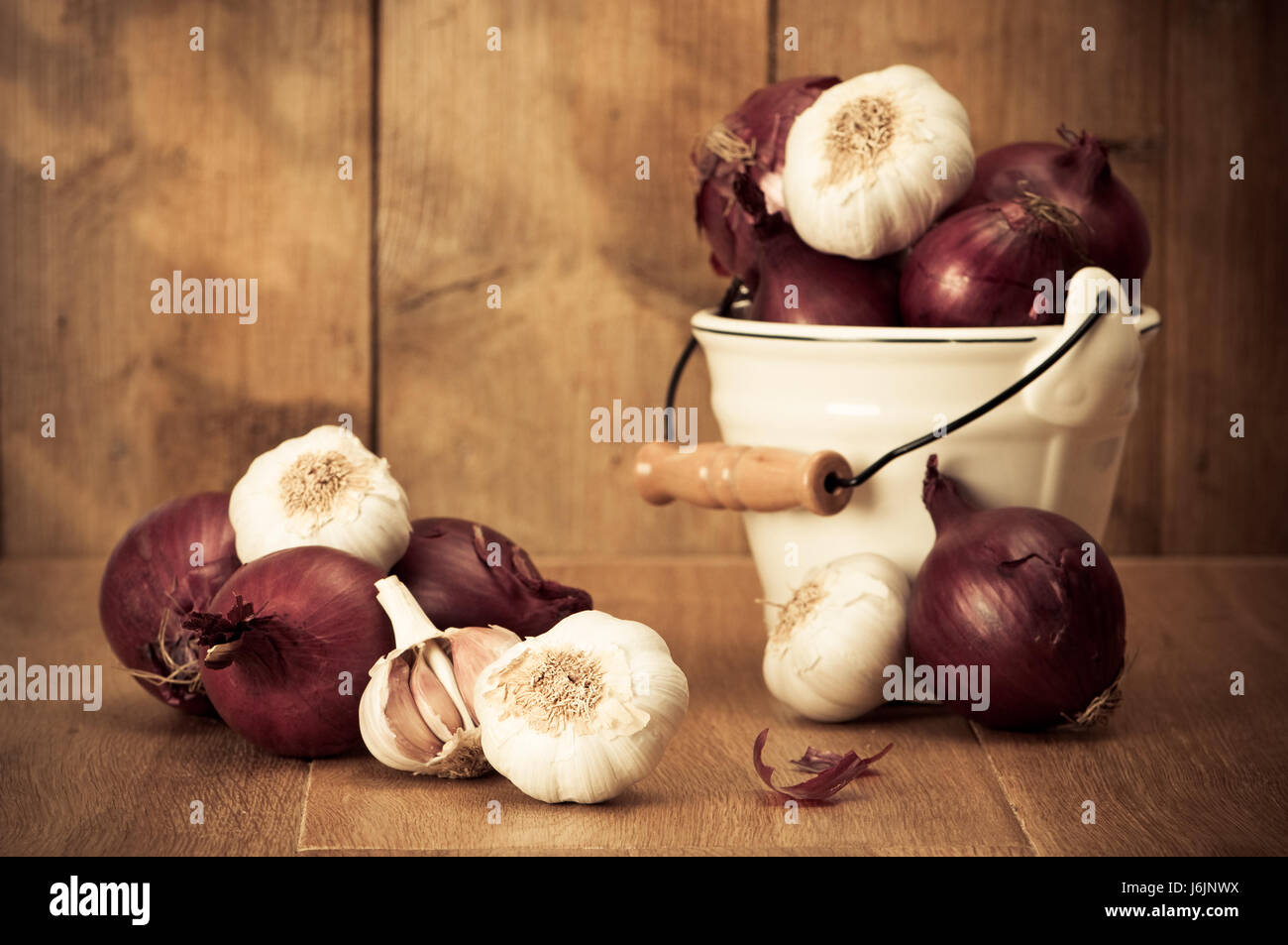 garlic onions basket bucket boil cooks boiling cooking raw handle