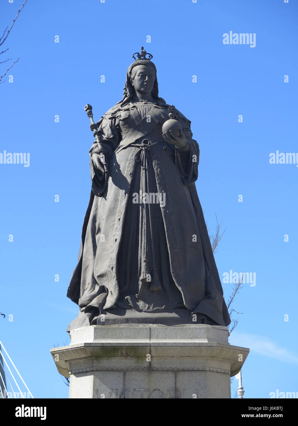 Queen Victoria Statue Southport UK Stock Photo Alamy