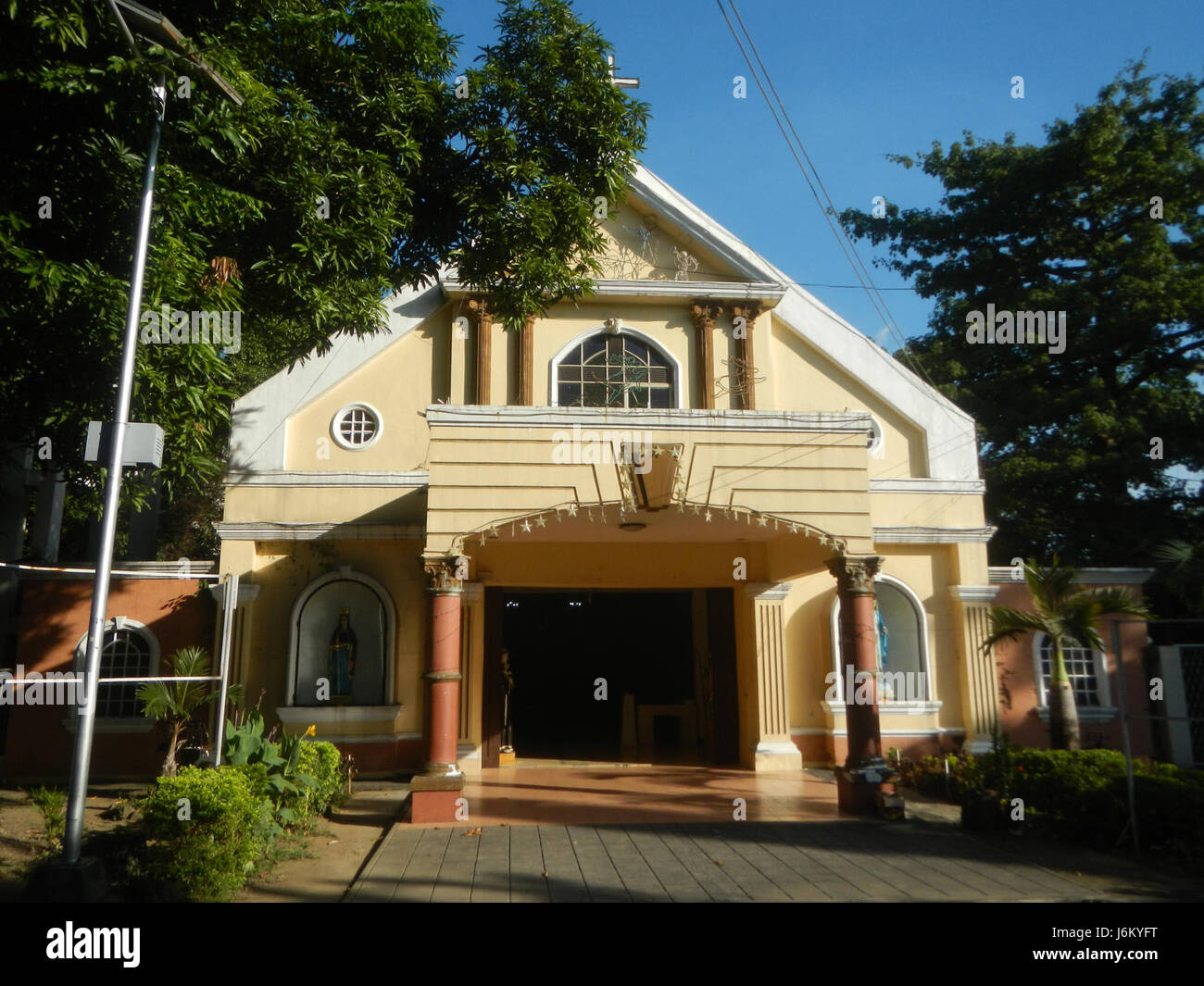 05611 National Center for Mental Health Medal Mary Dymphna Chapel