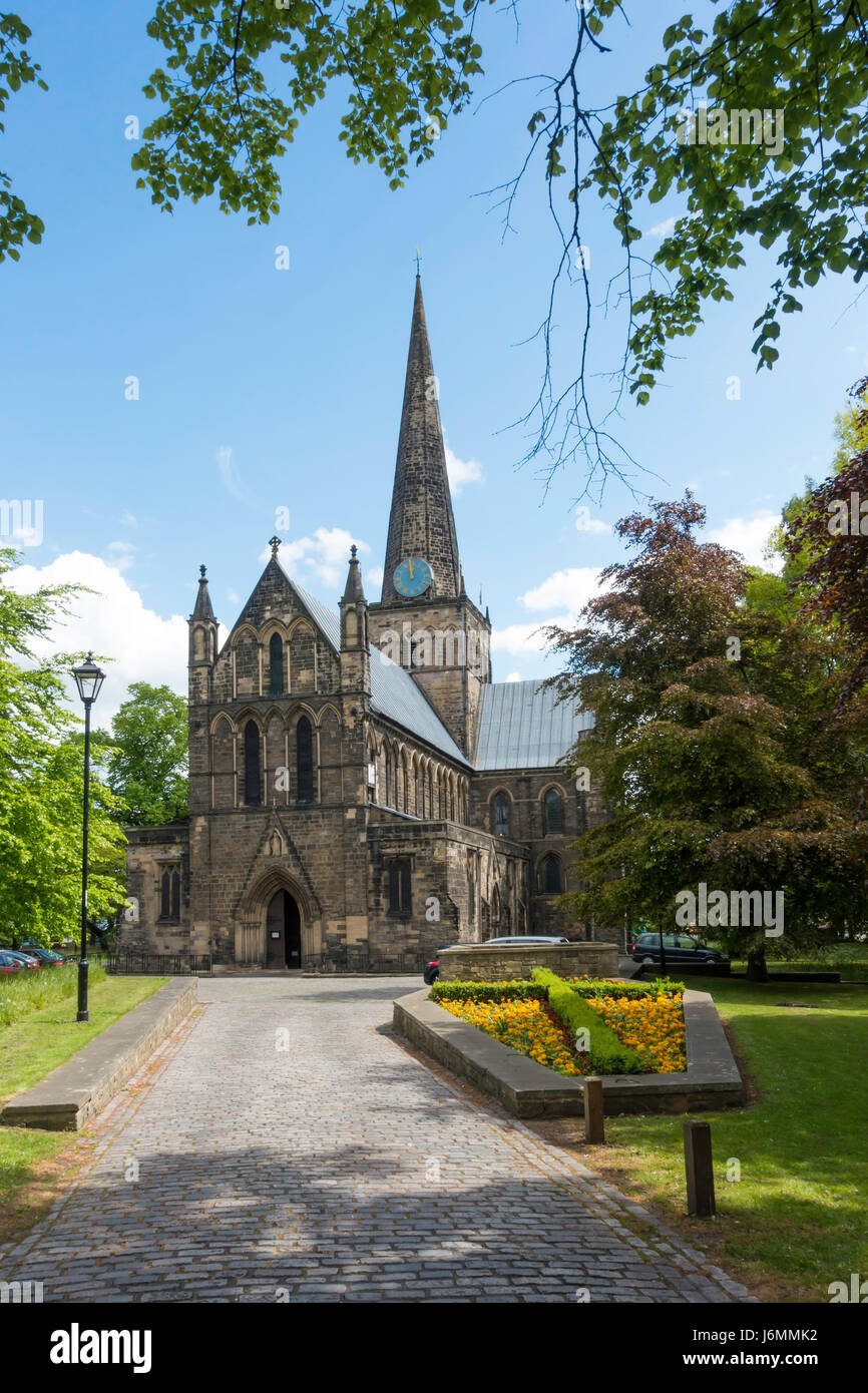 Parish Church of Saint Cuthbert Darlington Co   Durham England UK in spring Stock Photo