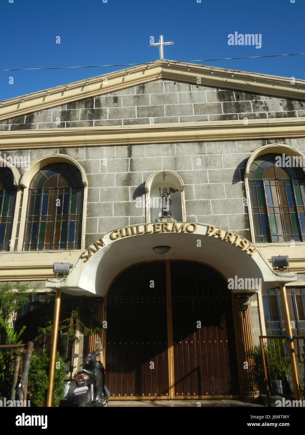 09608 San Guillermo Parish Church Mendoza Street Buting Pasig City 19 Stock  Photo - Alamy, image size:975x1390