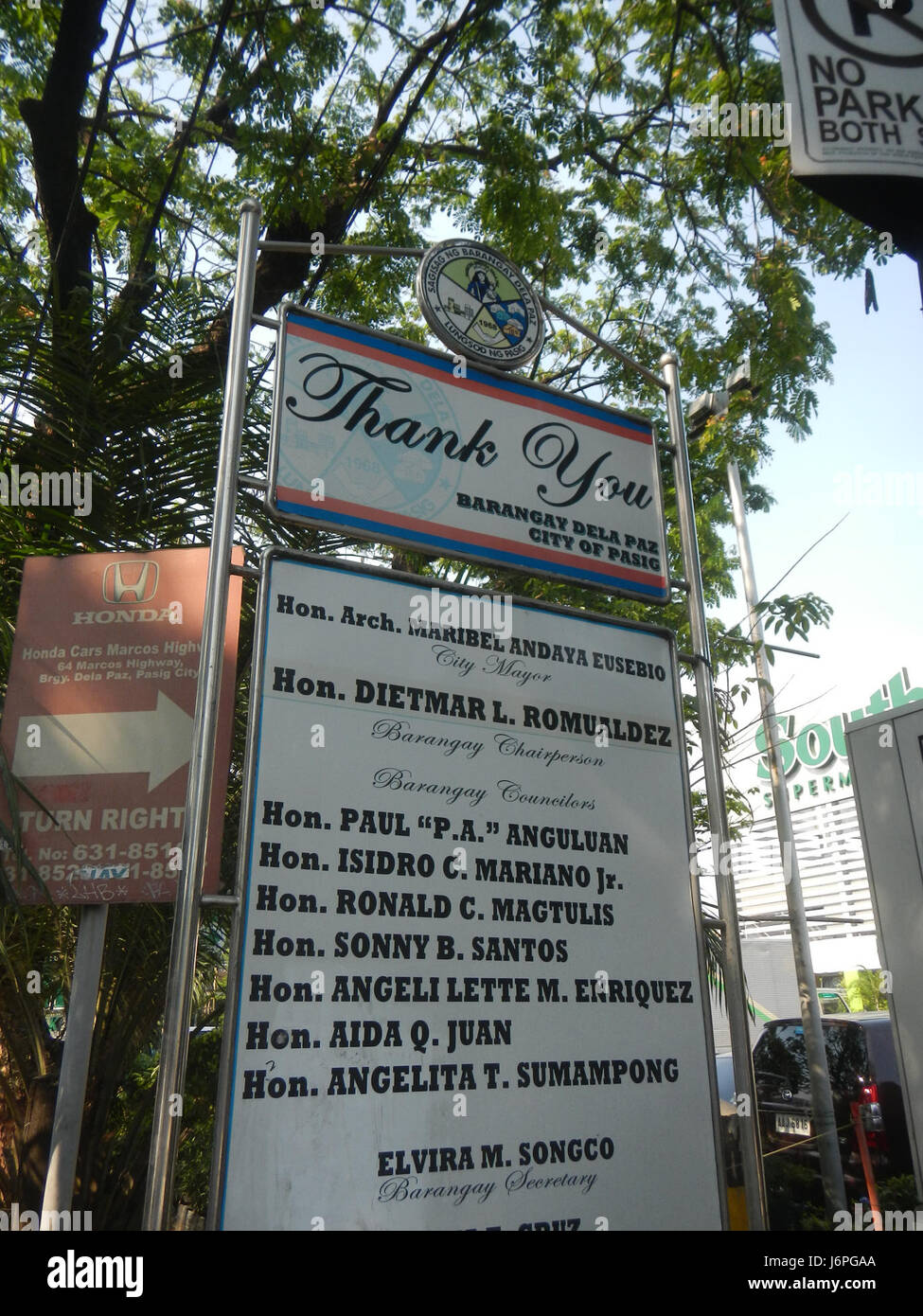 07604 South Supermarket Santolan Dela Paz, Pasig City 25 Stock Photo