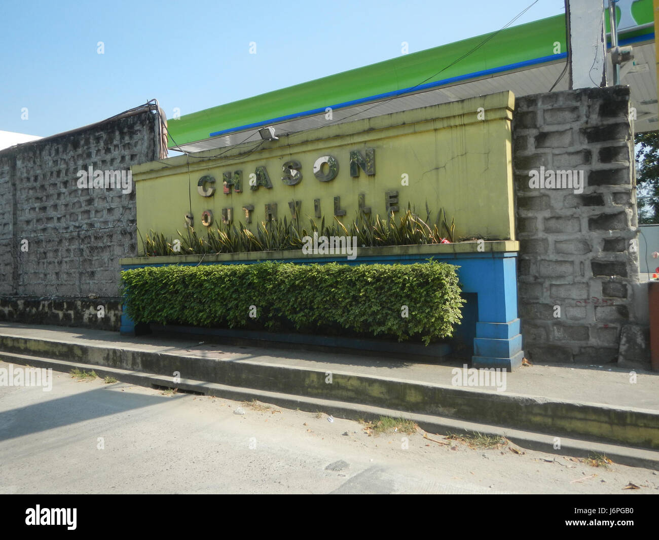 07604 South Supermarket Santolan Dela Paz, Pasig City 42 Stock Photo
