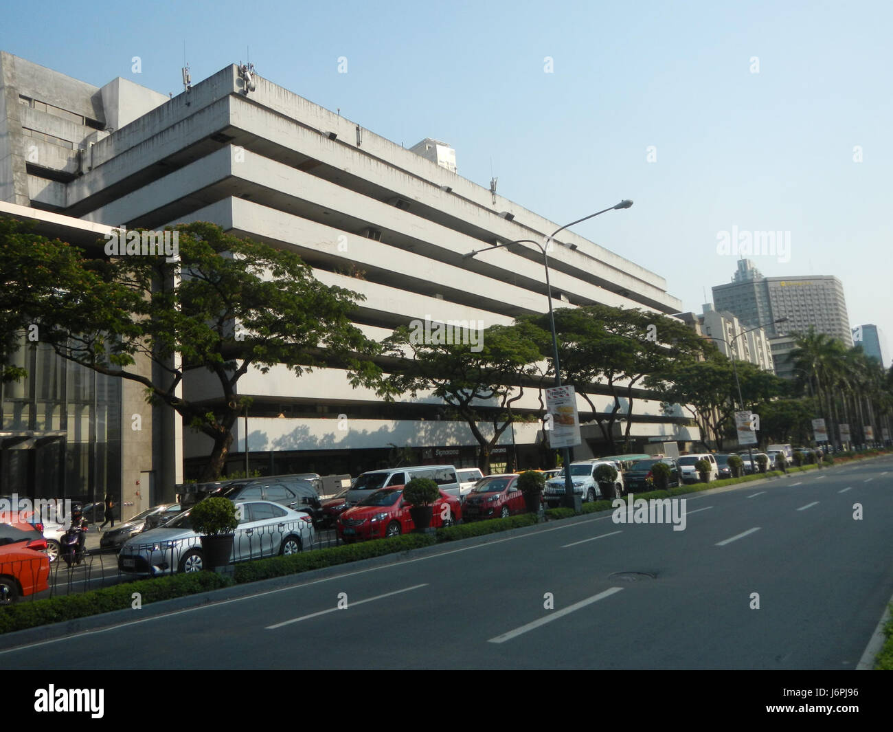 09032 Urdaneta Zuellig Building Sultan Muhammad Kudarat Paseo de Roxas Makati Avenues  24 Stock Photo