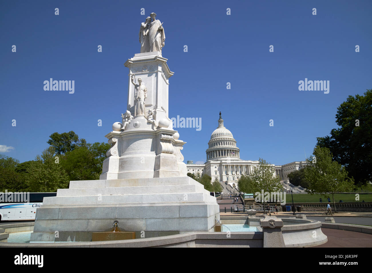 peace monument in front of the United States Capitol building