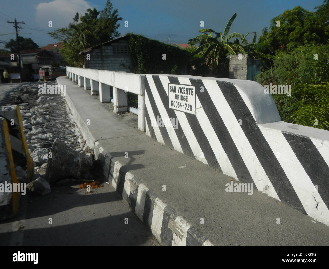 The Vicente Bridge spans the Sapo River and Maisac Creek in Santo Tomas ...
