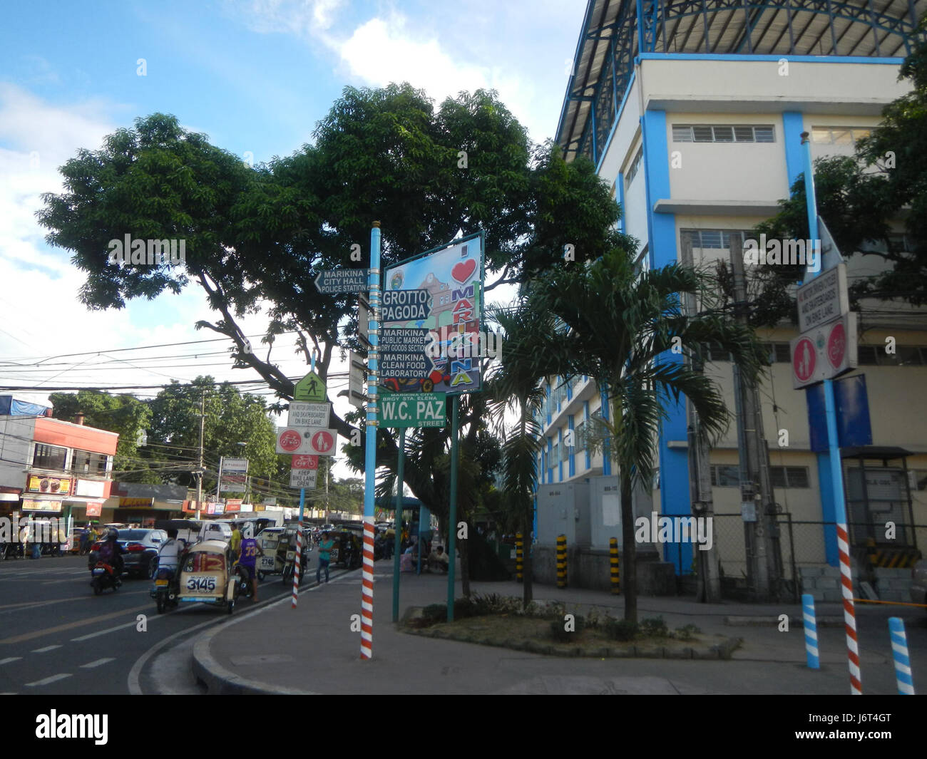 08467 Barangay Santa Elena Market Mall Buildings Shoe Avenue Marikina City  07 Stock Photo